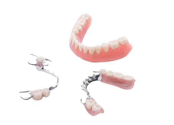 Prothèses amovibles Remplissage invisible Implant restaurateur Recouvrement Temporaire