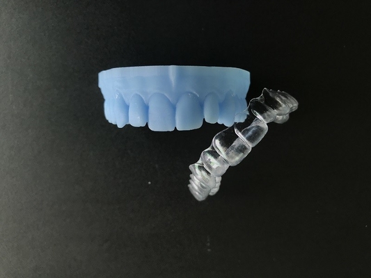 Ultra dur les appareils orthodontiques invisibles démontables faciles maintiennent