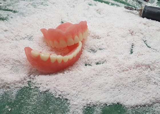 Modèles dentaires de Digital d'OEM de laboratoire dentaire en caoutchouc extérieur lisse de dentier