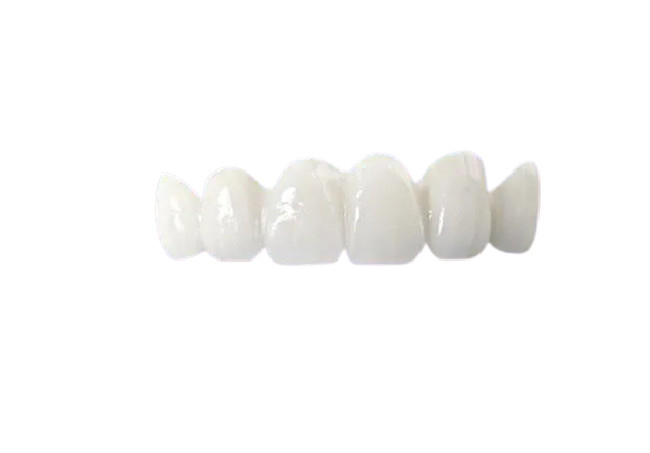 Dureté élevée de zircone de dent de couleur naturelle translucide non irritante de couronne